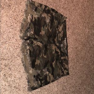 Hippie laundry shorts!